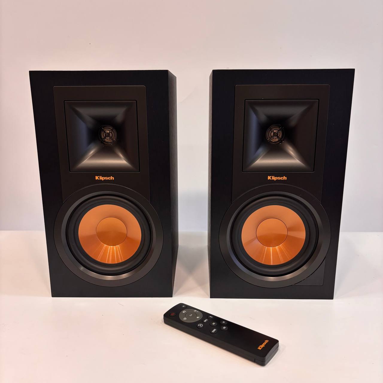 Klipsch R-15PM активные колонки